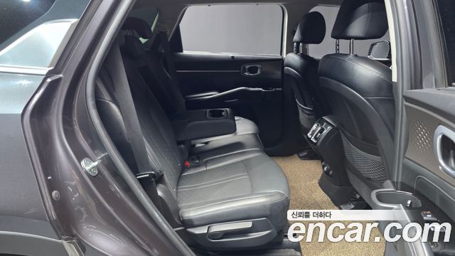 Kia Sorento 2021 — photo 12