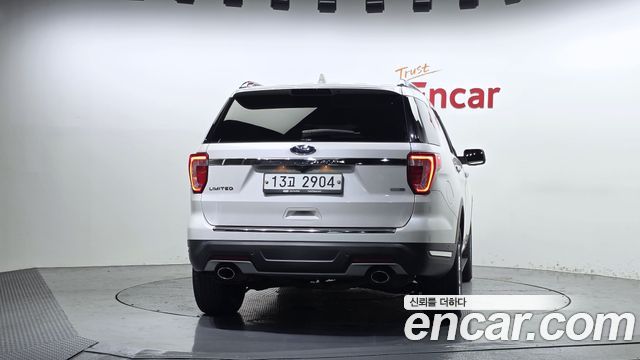 Ford Explorer 2019 — photo 4