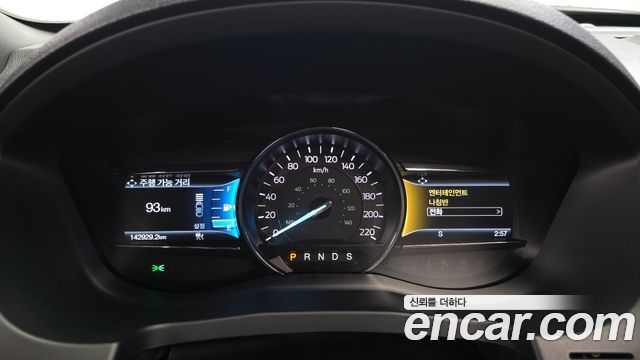 Ford Explorer 2019 — photo 8