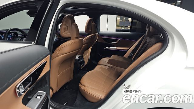 Mercedes-Benz E-Class 2026 — photo 18
