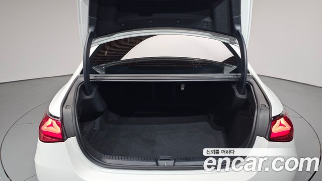 Mercedes-Benz E-Class 2026 — photo 26