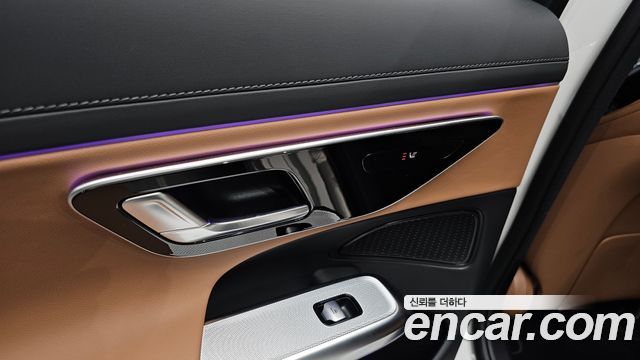 Mercedes-Benz E-Class 2026 — photo 35