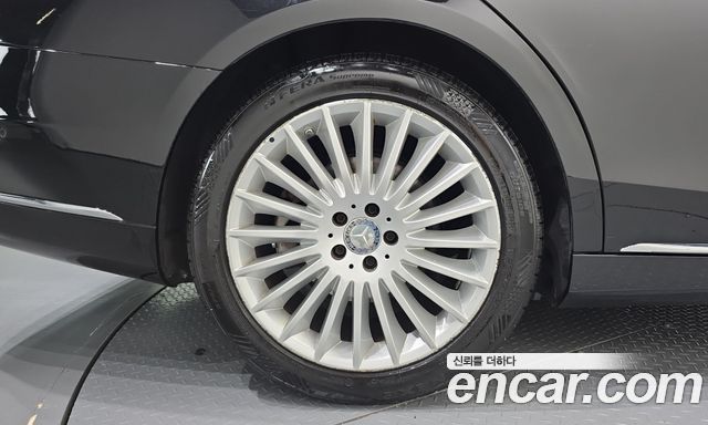 Mercedes-Benz S-Class 2015 — photo 5