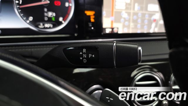 Mercedes-Benz S-Class 2015 — photo 12