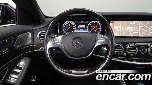 Mercedes-Benz S-Class 2015 — photo 19