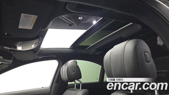 Mercedes-Benz S-Class 2015 — photo 25