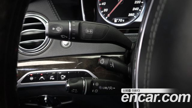 Mercedes-Benz S-Class 2015 — photo 26