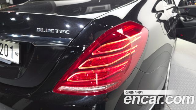 Mercedes-Benz S-Class 2015 — photo 9