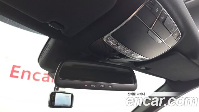 Mercedes-Benz S-Class 2015 — photo 28
