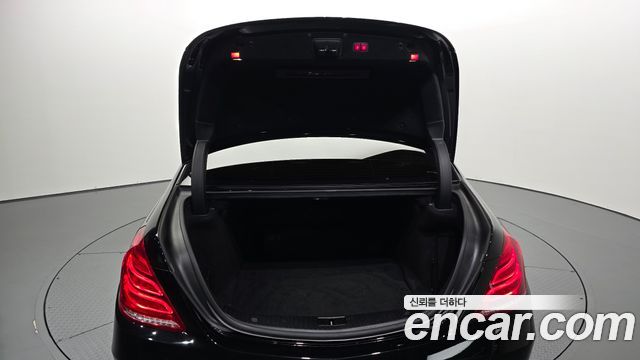 Mercedes-Benz S-Class 2015 — photo 31