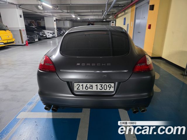 Porsche Panamera 2011 — photo 3