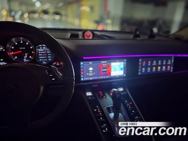 Porsche Panamera 2011 — photo 18