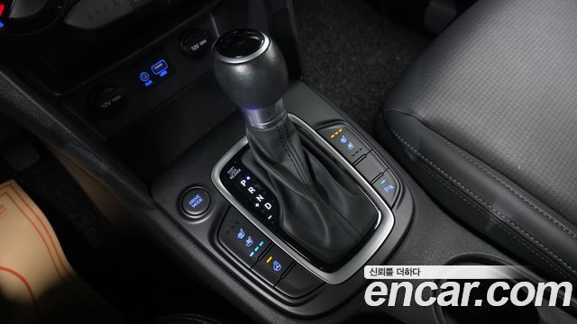Hyundai Kona 2018 — photo 12