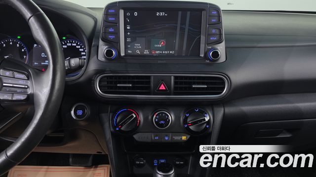 Hyundai Kona 2018 — photo 19