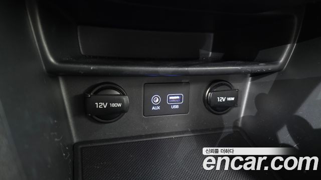 Hyundai Kona 2018 — photo 24