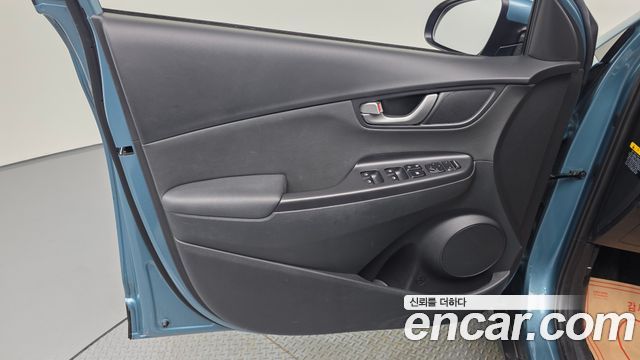 Hyundai Kona 2018 — photo 14