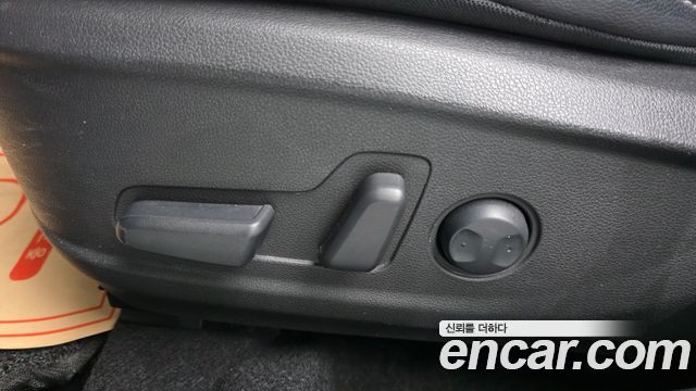Hyundai Kona 2018 — photo 30