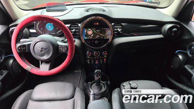 Mini Cooper 2024 — photo 10