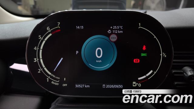 Mini Cooper 2024 — photo 11