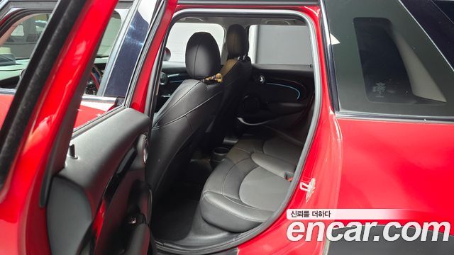 Mini Cooper 2024 — photo 18