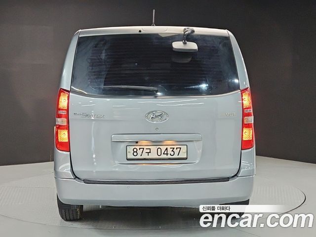 Hyundai Starex 2018 — photo 3