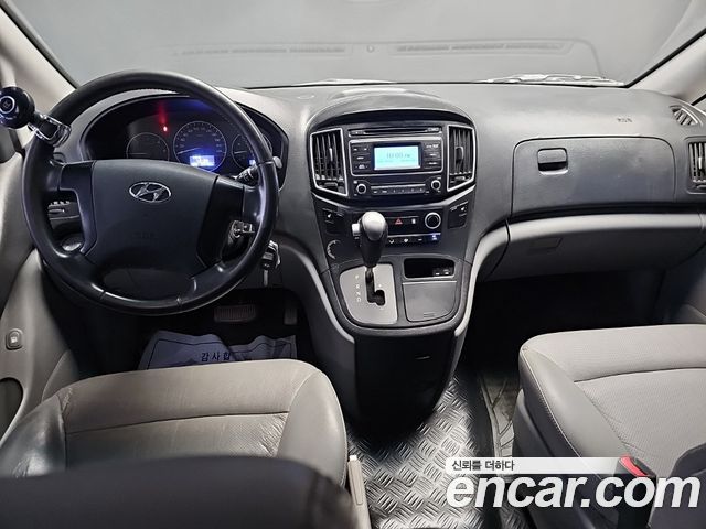Hyundai Starex 2018 — photo 7