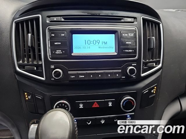 Hyundai Starex 2018 — photo 10