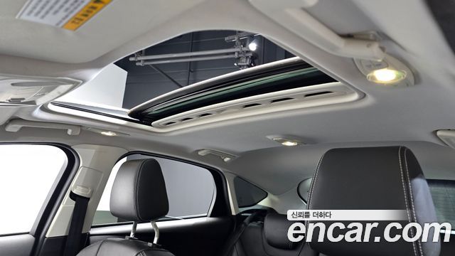 Ford Focus 2015 — photo 16