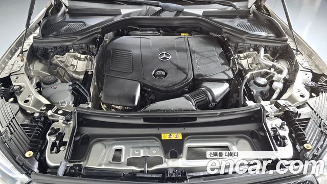 Mercedes-Benz GLC-Class 2024 — photo 6