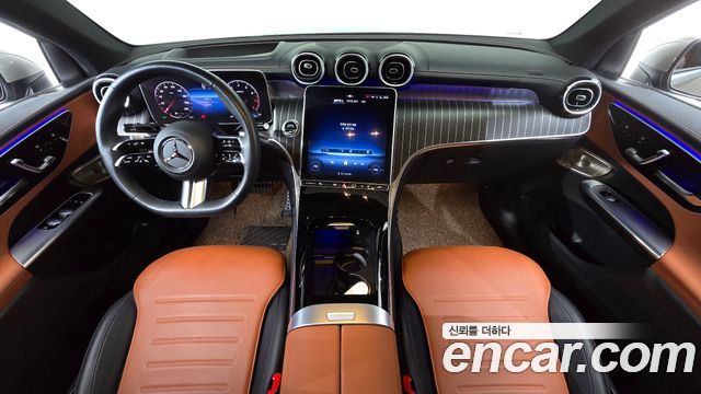 Mercedes-Benz GLC-Class 2024 — photo 10