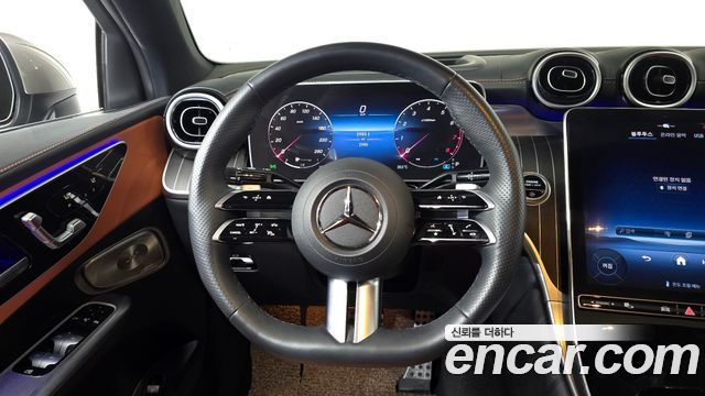 Mercedes-Benz GLC-Class 2024 — photo 19