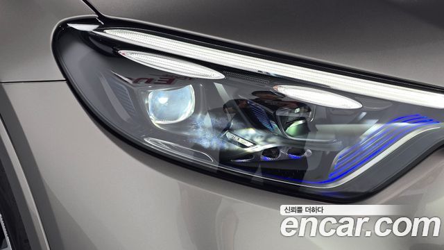 Mercedes-Benz GLC-Class 2024 — photo 8