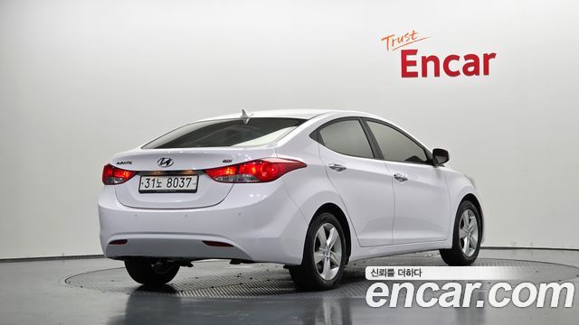 Hyundai AVANTE 2014 — photo 2