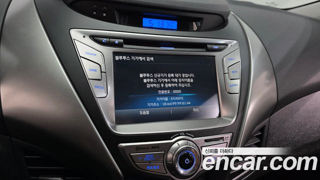Hyundai AVANTE 2014 — photo 27