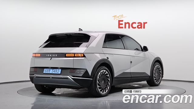 Hyundai Ioniq5 2023 — photo 2