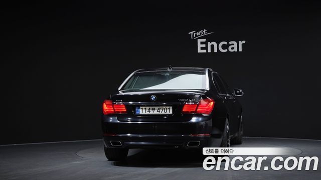 BMW 7-Series 2015 — photo 4