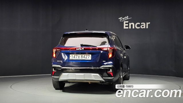 Kia Seltos 2023 — photo 4