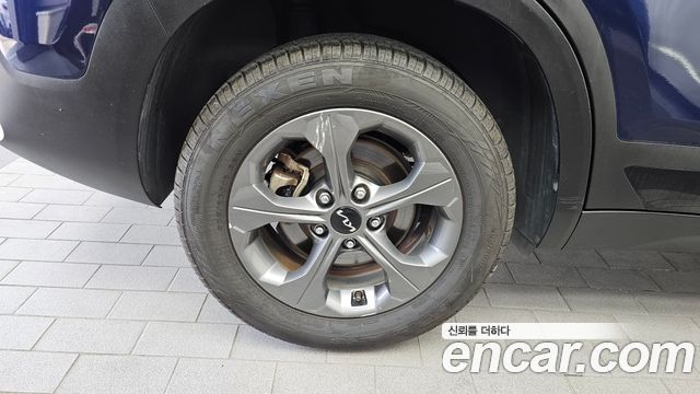 Kia Seltos 2023 — photo 5