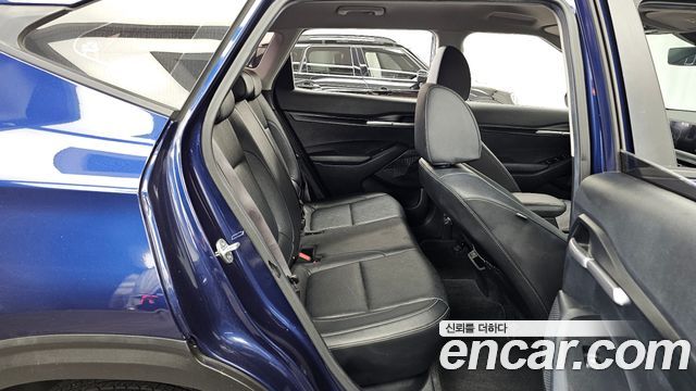 Kia Seltos 2023 — photo 12