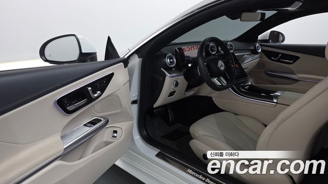 Mercedes-Benz CLE-Class 2024 — photo 13