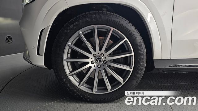 Mercedes-Benz GLS-Class 2021 — photo 5