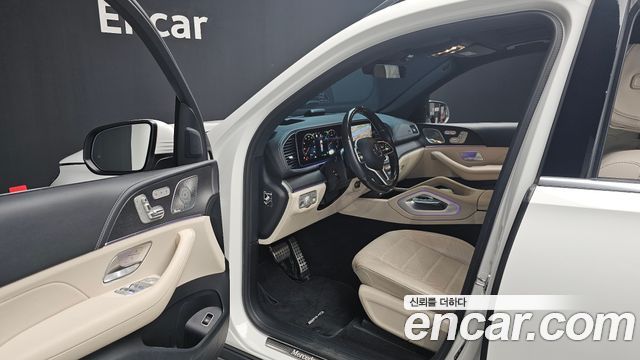 Mercedes-Benz GLS-Class 2021 — photo 13