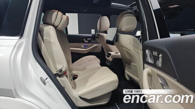 Mercedes-Benz GLS-Class 2021 — photo 17