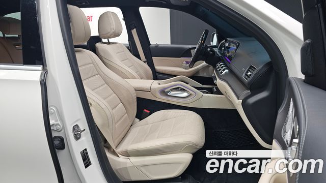 Mercedes-Benz GLS-Class 2021 — photo 16