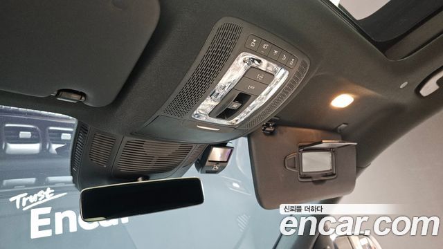 Mercedes-Benz GLS-Class 2021 — photo 36