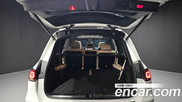 Mercedes-Benz GLS-Class 2021 — photo 38