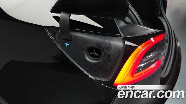 Tesla Model 3 2021 — photo 35
