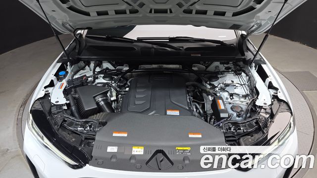 Audi Q5 2025 — photo 6