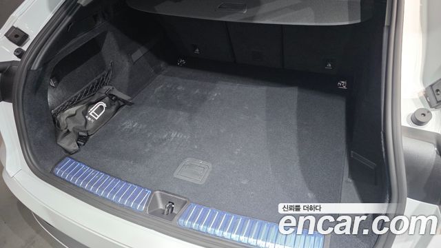 Audi Q5 2025 — photo 34