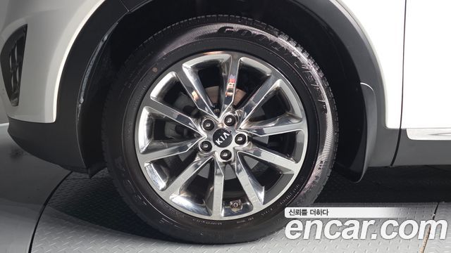 Kia Sorento 2016 — photo 5